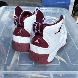 Nike Men’s White and Burgundy Sneakers